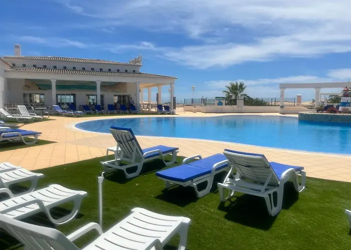 12 A Clube Golfemar Villa Carvoeiro (Lagoa)