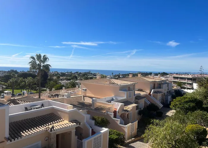 12 A Clube Golfemar 别墅