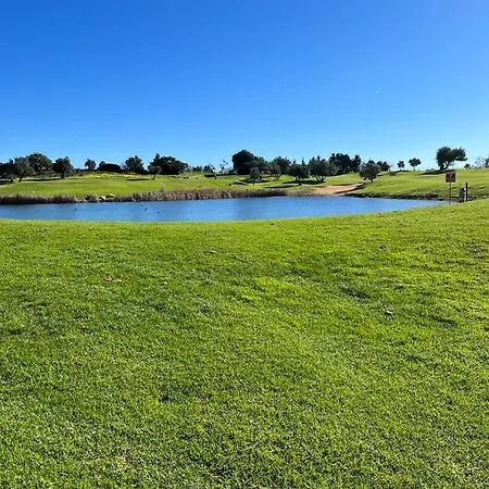 ヴィラ 12 A Clube Golfemar *